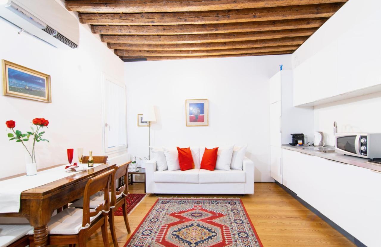 Romantic House البندقية المظهر الخارجي الصورة