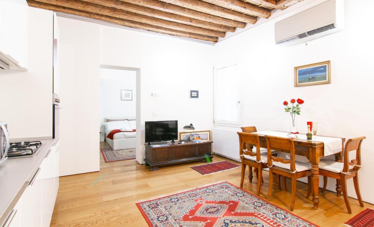 Romantic House البندقية المظهر الخارجي الصورة